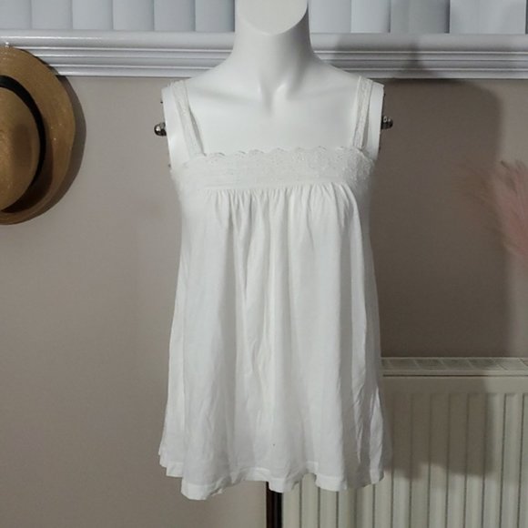 H&M Tops - 💚Free With Purchase- H&M Boho Prairie Embroidered Flowy Top- Size 4